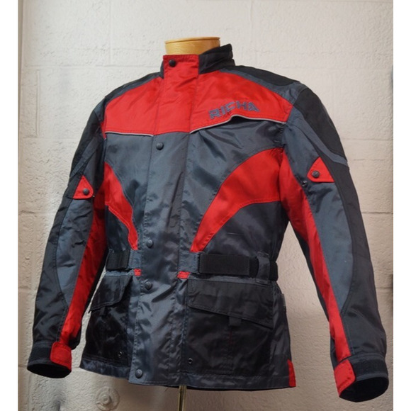 Richa Motorcycle Jacket Size L Black Armour Air Vent Function Waterproof - Picture 1 of 12